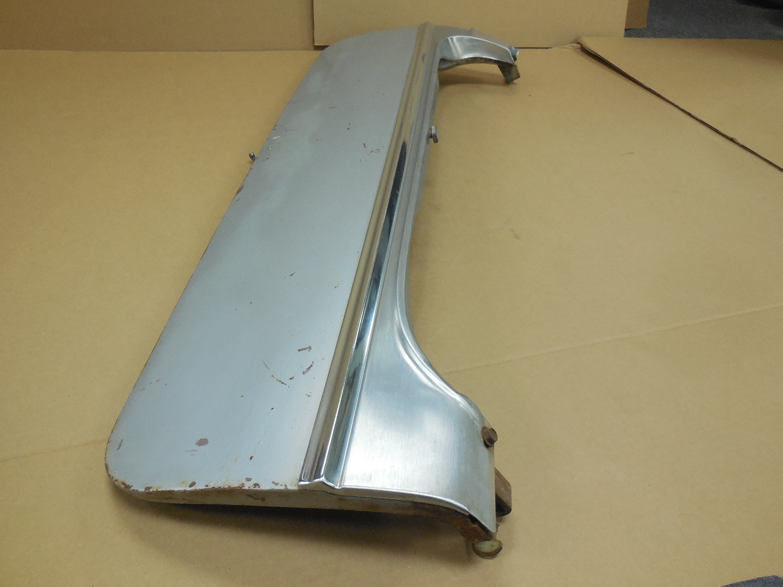 1964 Cadillac Fleetwood Fender Skirt For Sale