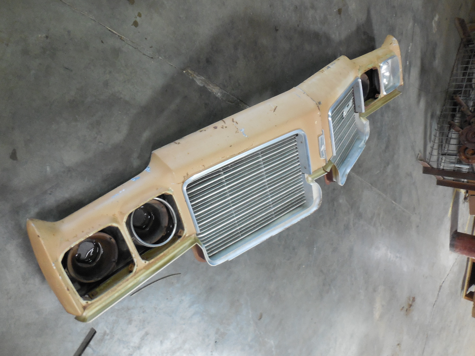 1970 Oldsmobile Header Panel