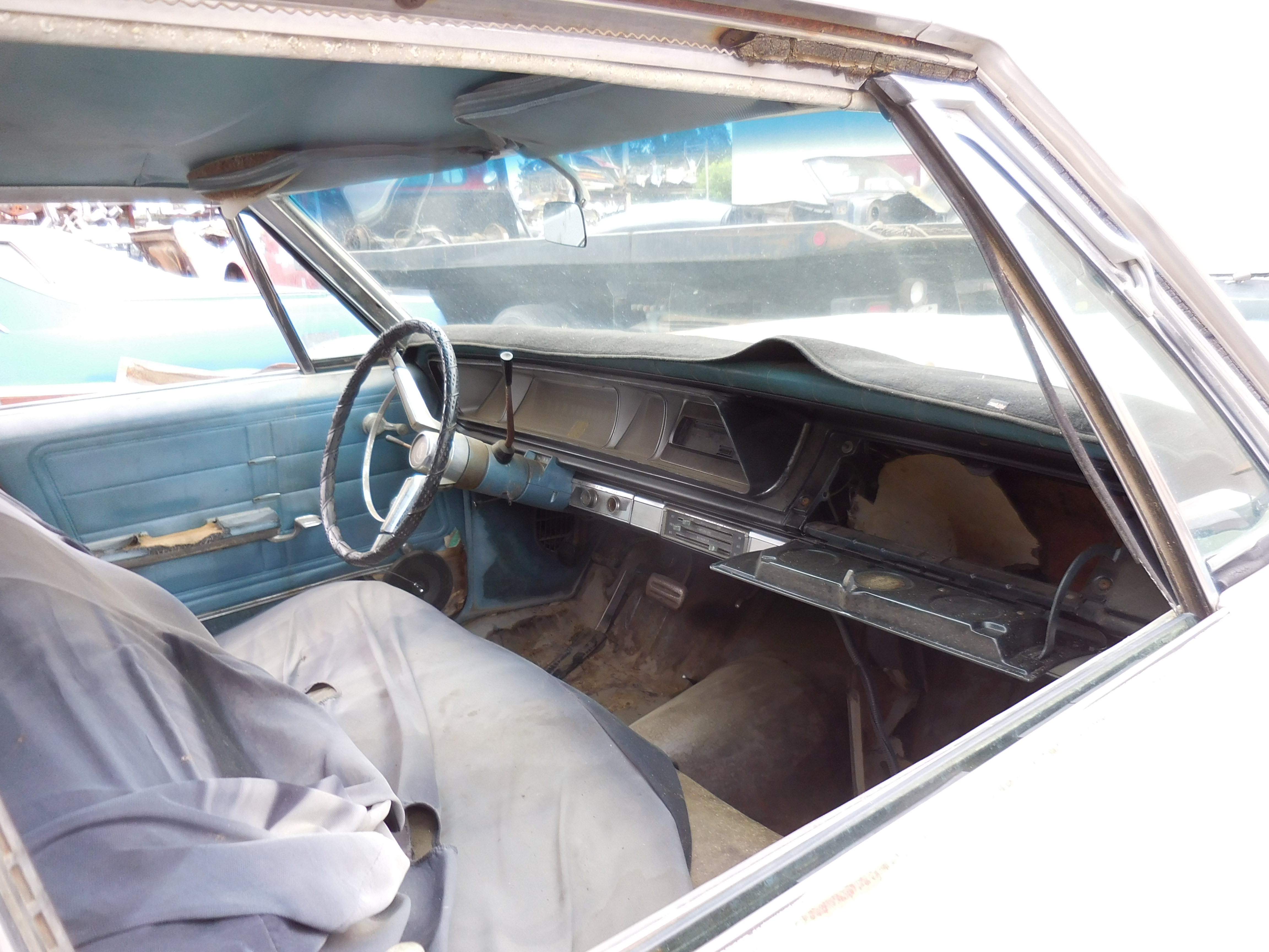 1966, Chevrolet, Impala, 4, Door,350, engine,motor, fender,door,dash,seat,hood,bumper front,rear,grill,header, panel,inner,glass,frame,suspension,th350,windshield, 