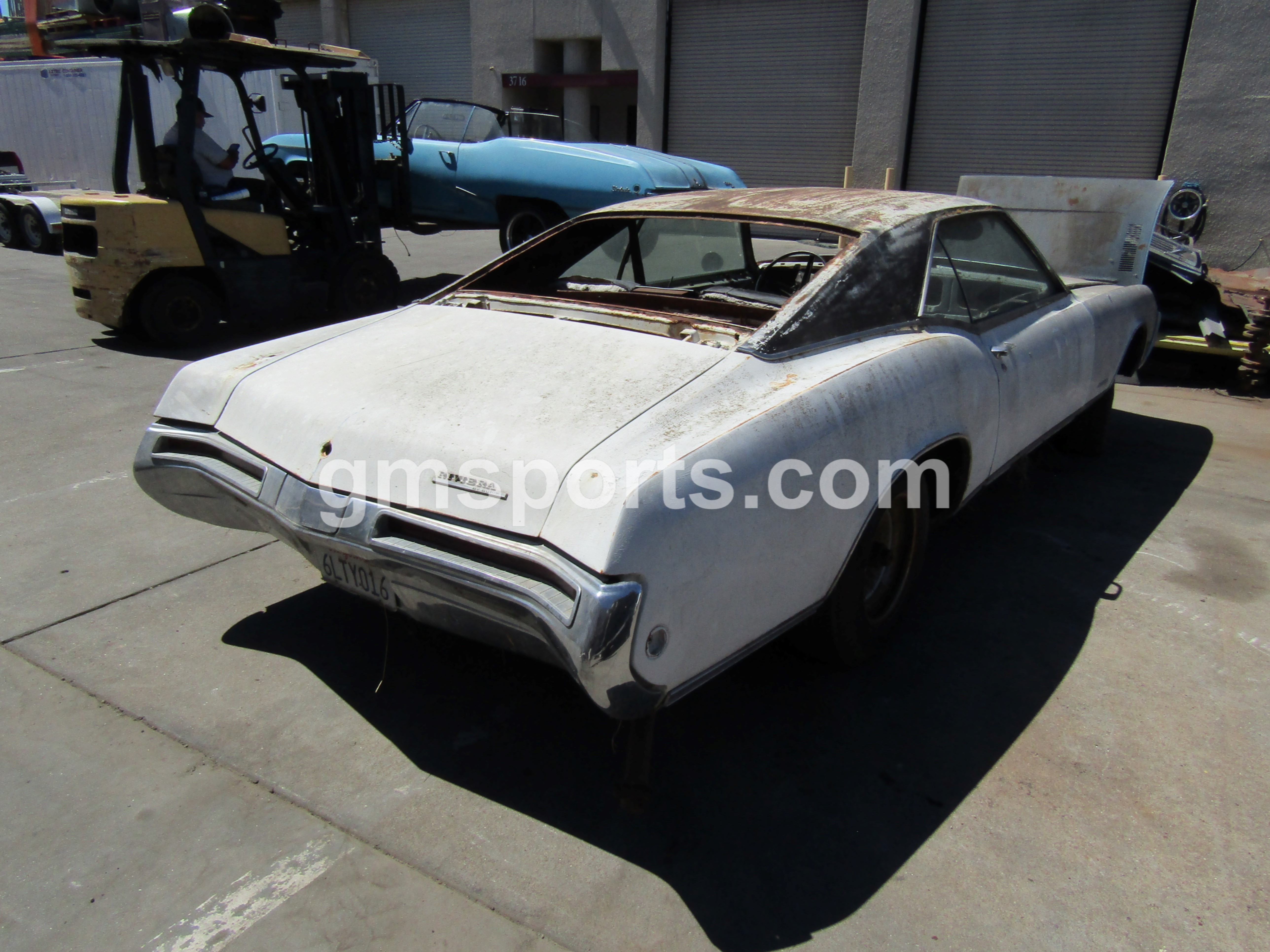 1968, 1969, Buick, Rivera,door,left,right,fender,quarter,roof,glass,frame,front,rear,bumper,suspnsion,moldings,