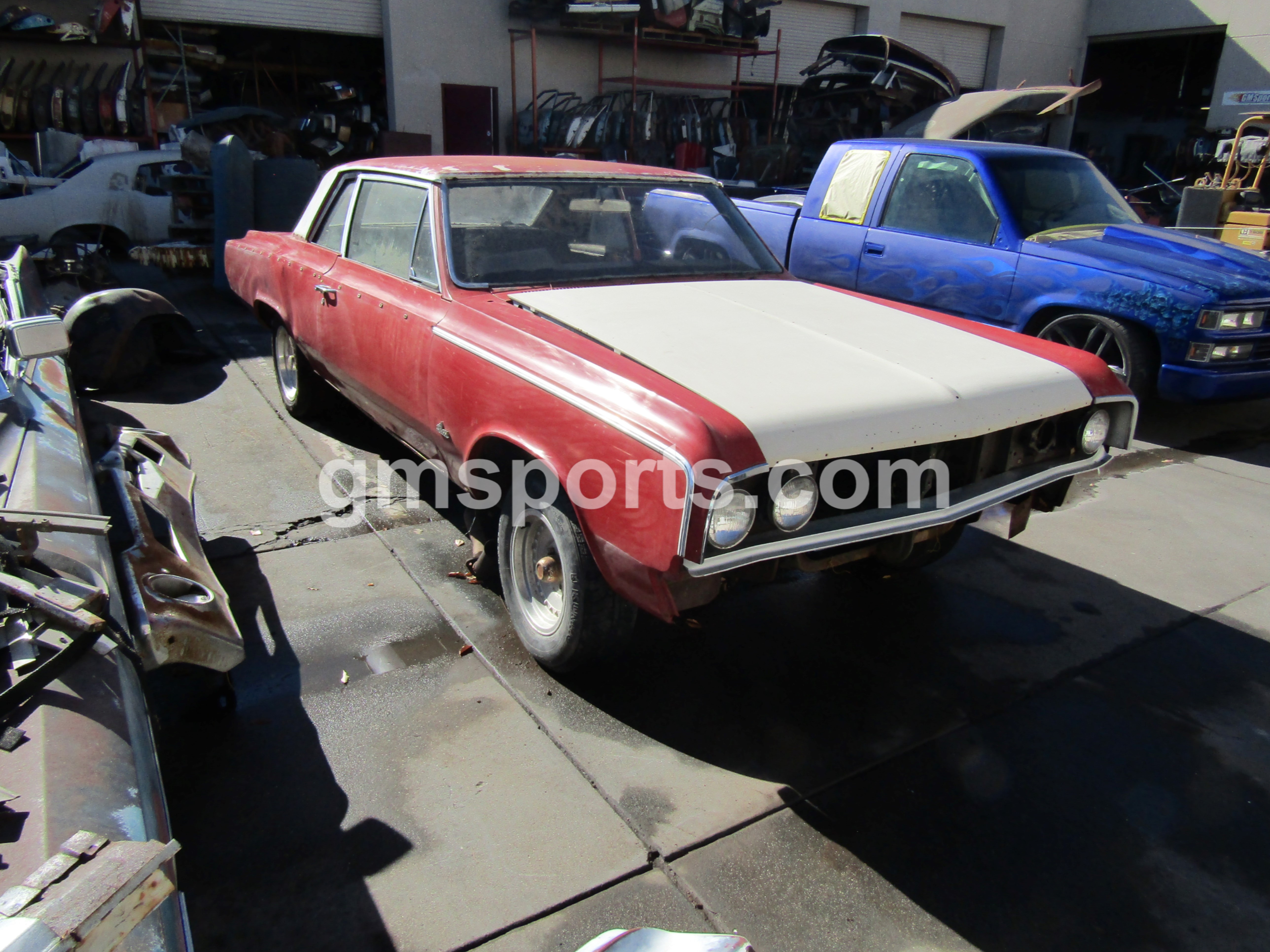 1964, Oldsmobile, Cutlass, quarter,panel,door,hood,frame,tail,panel,radiator,support,roof, 