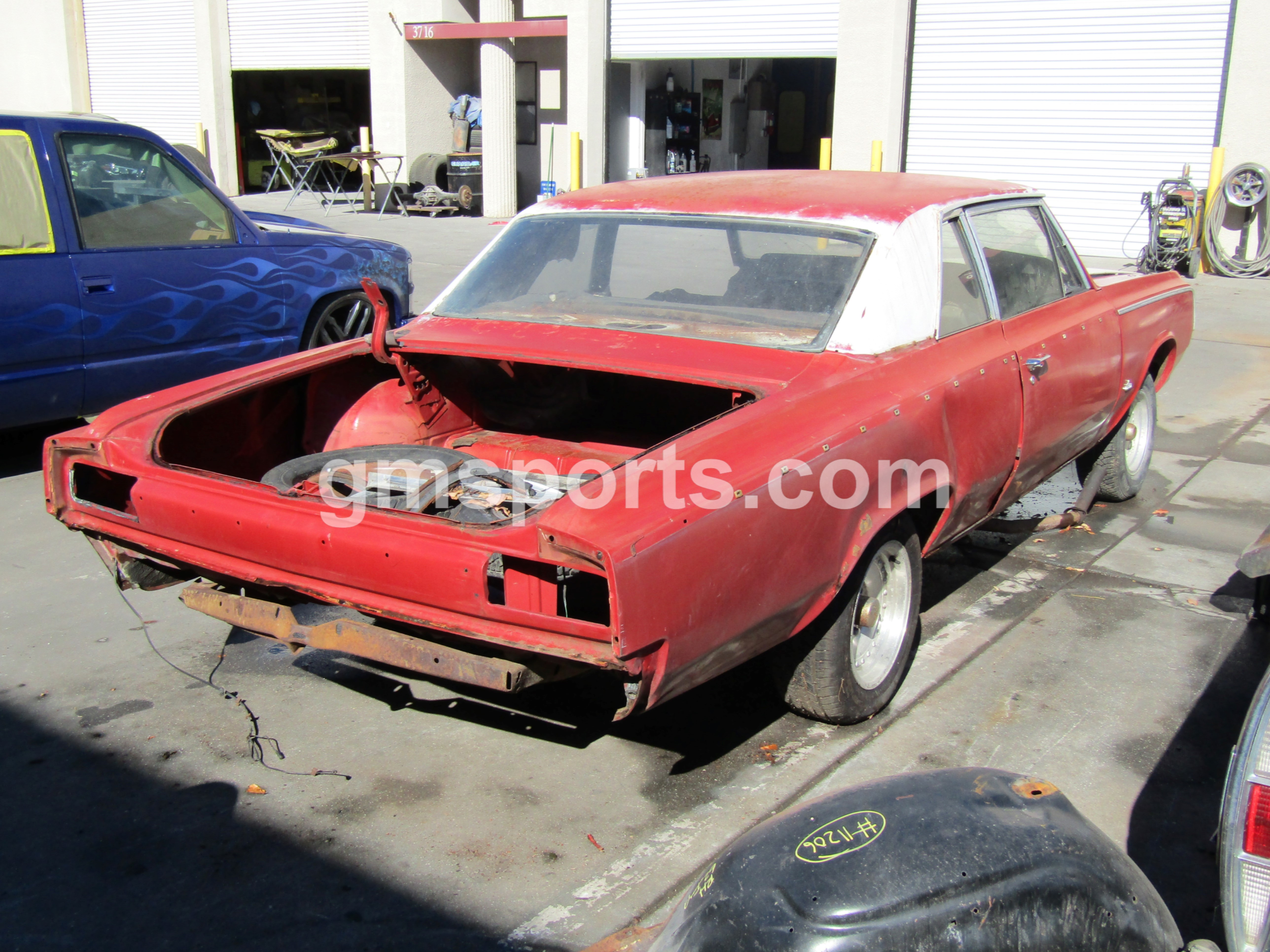 1964, Oldsmobile, Cutlass, quarter,panel,door,hood,frame,tail,panel,radiator,support,roof, 