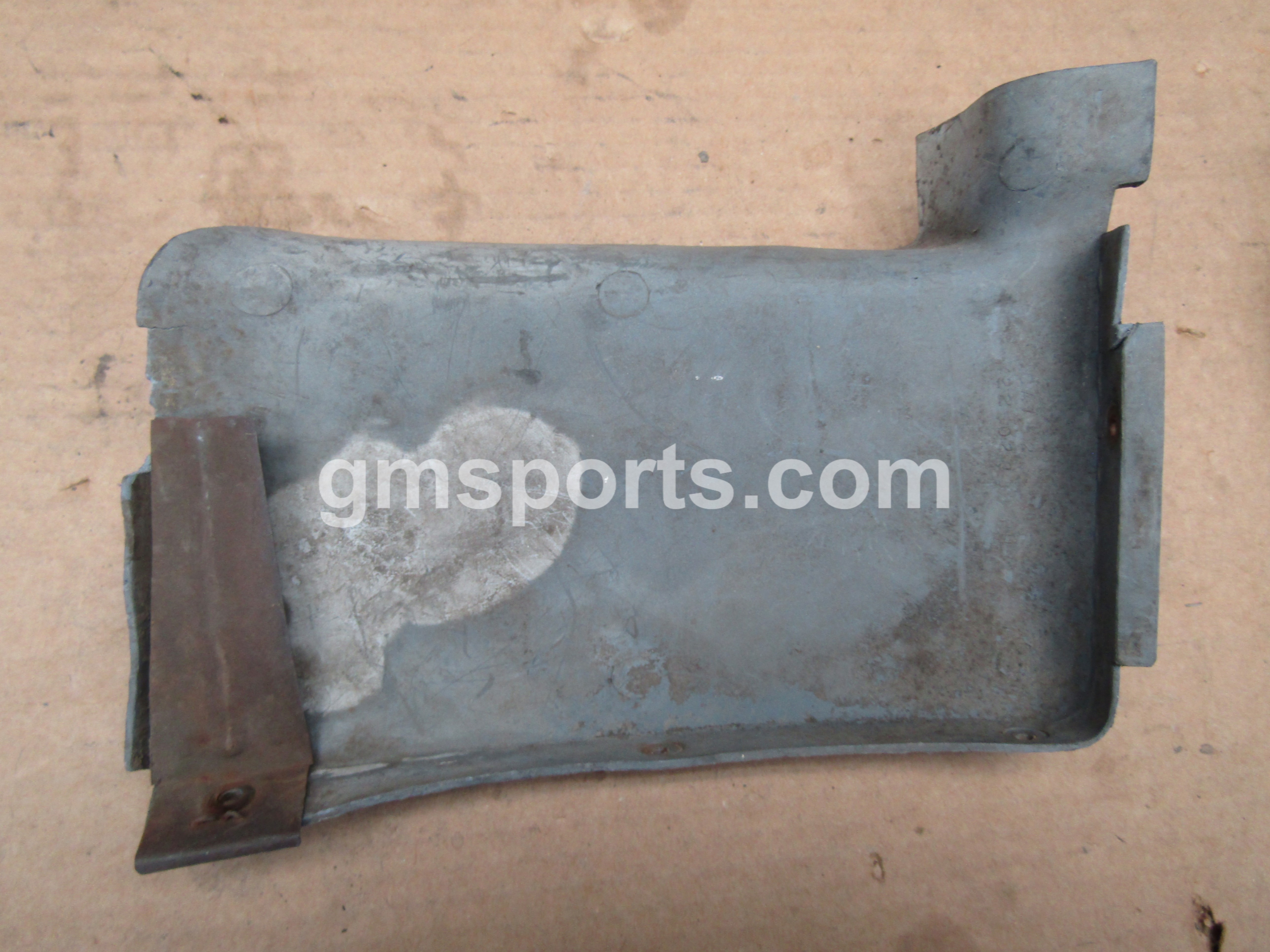 1980,1981,1982,1983,1984,1985, Oldsmobile, 88,98, 1980-1984 Front Bumper Filler corner  left, right,