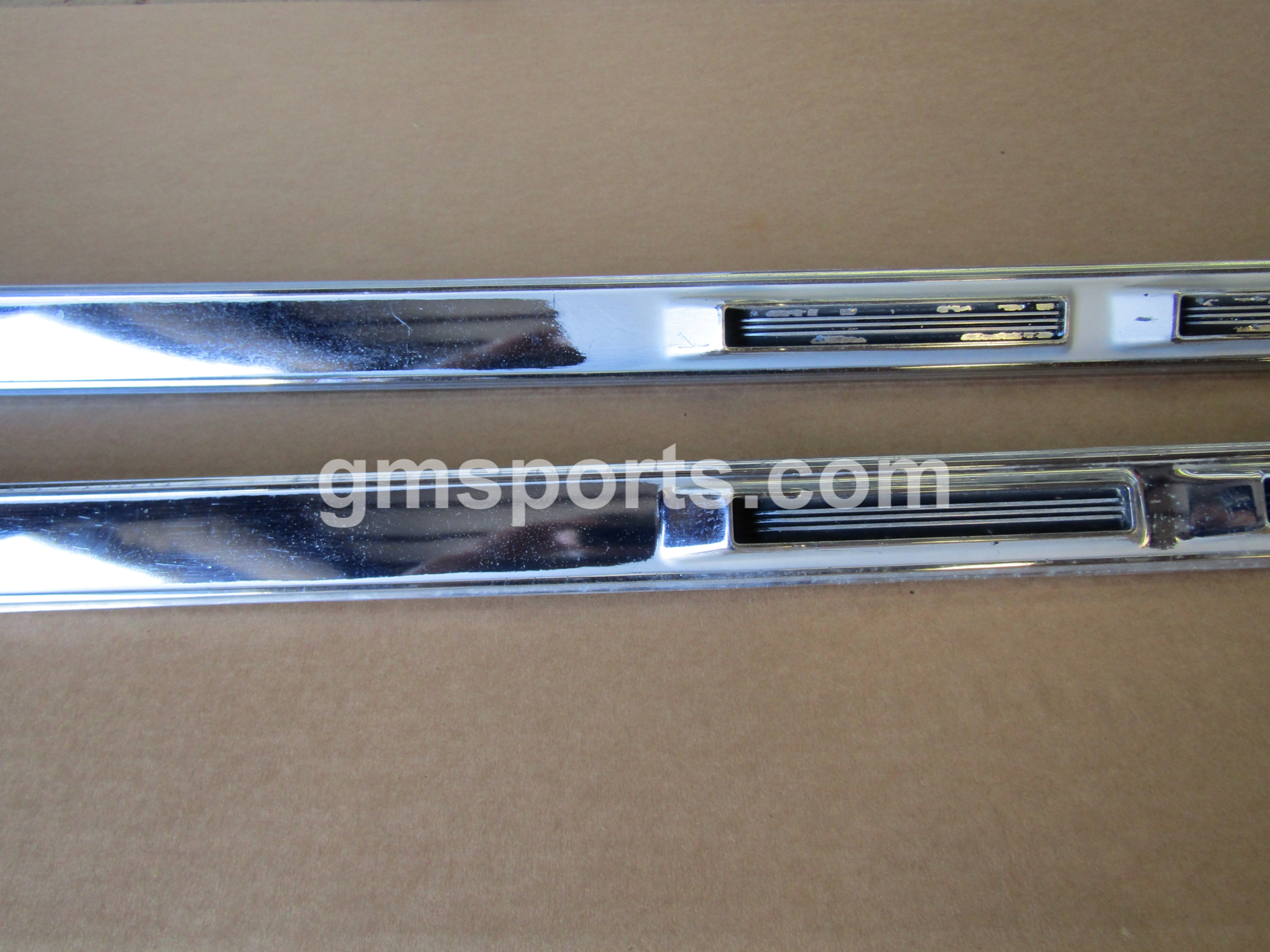 1964, Buick, Skylark, original,GM, 8, Piece, Body, Molding, Kit,fender,left,right,rear,front,quarter,panel,door,