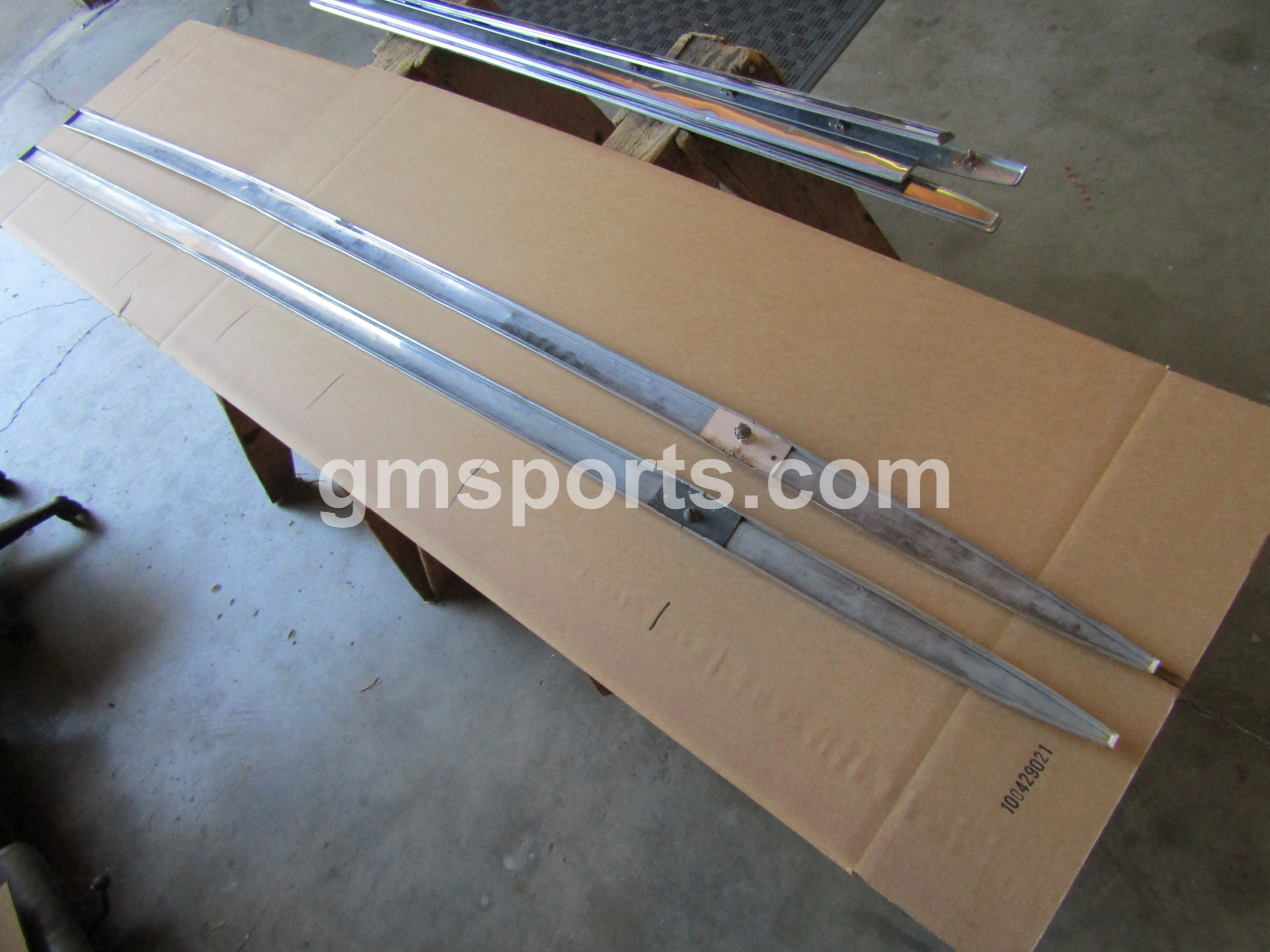 1964, Buick, Skylark, original,GM, 8, Piece, Body, Molding, Kit,fender,left,right,rear,front,quarter,panel,door,