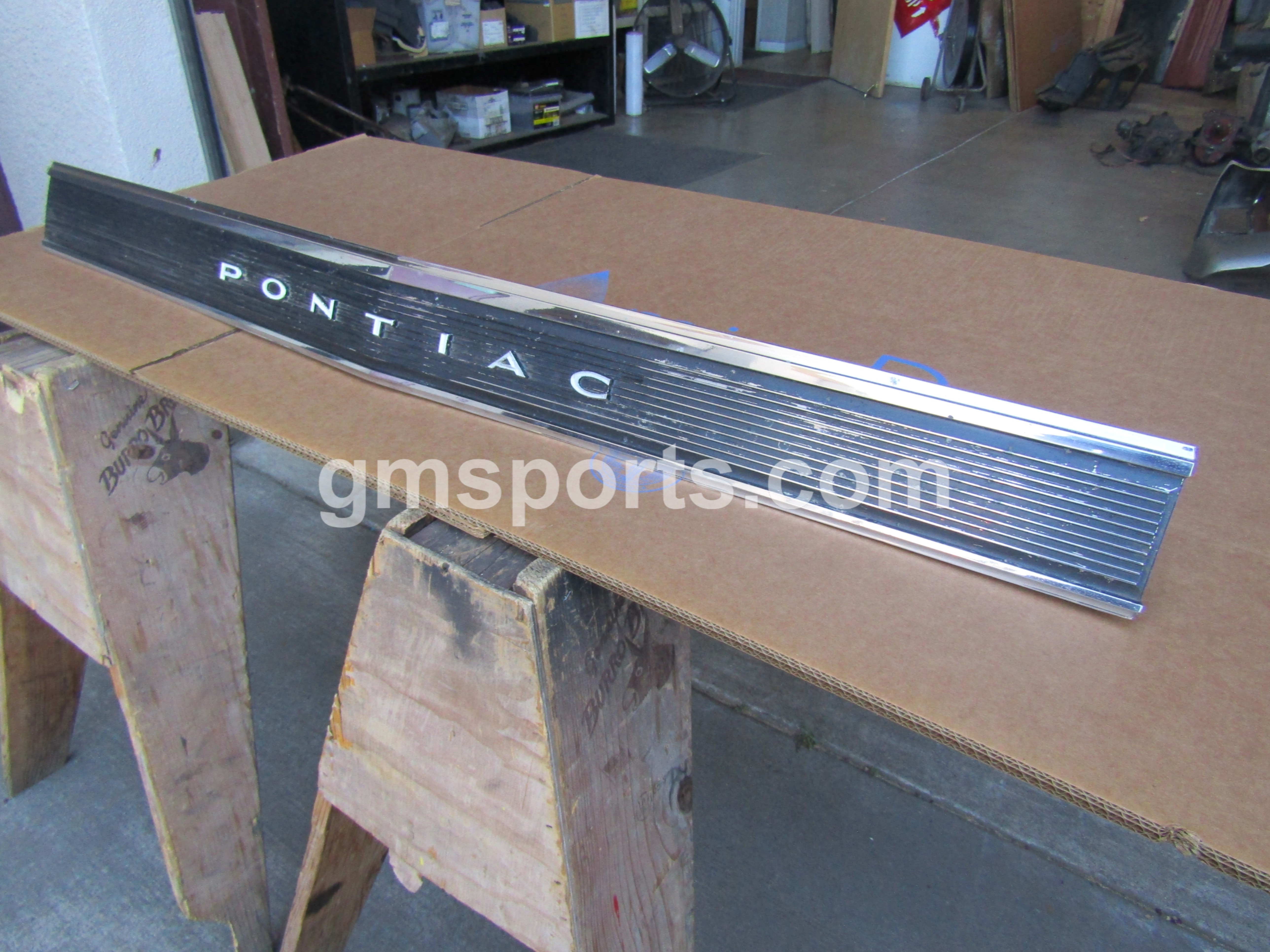 1965, Pontiac, GTO, Deck, Lid, Molding,1965, Pontiac, GTO, Deck, Lid, Molding, finish, panel,