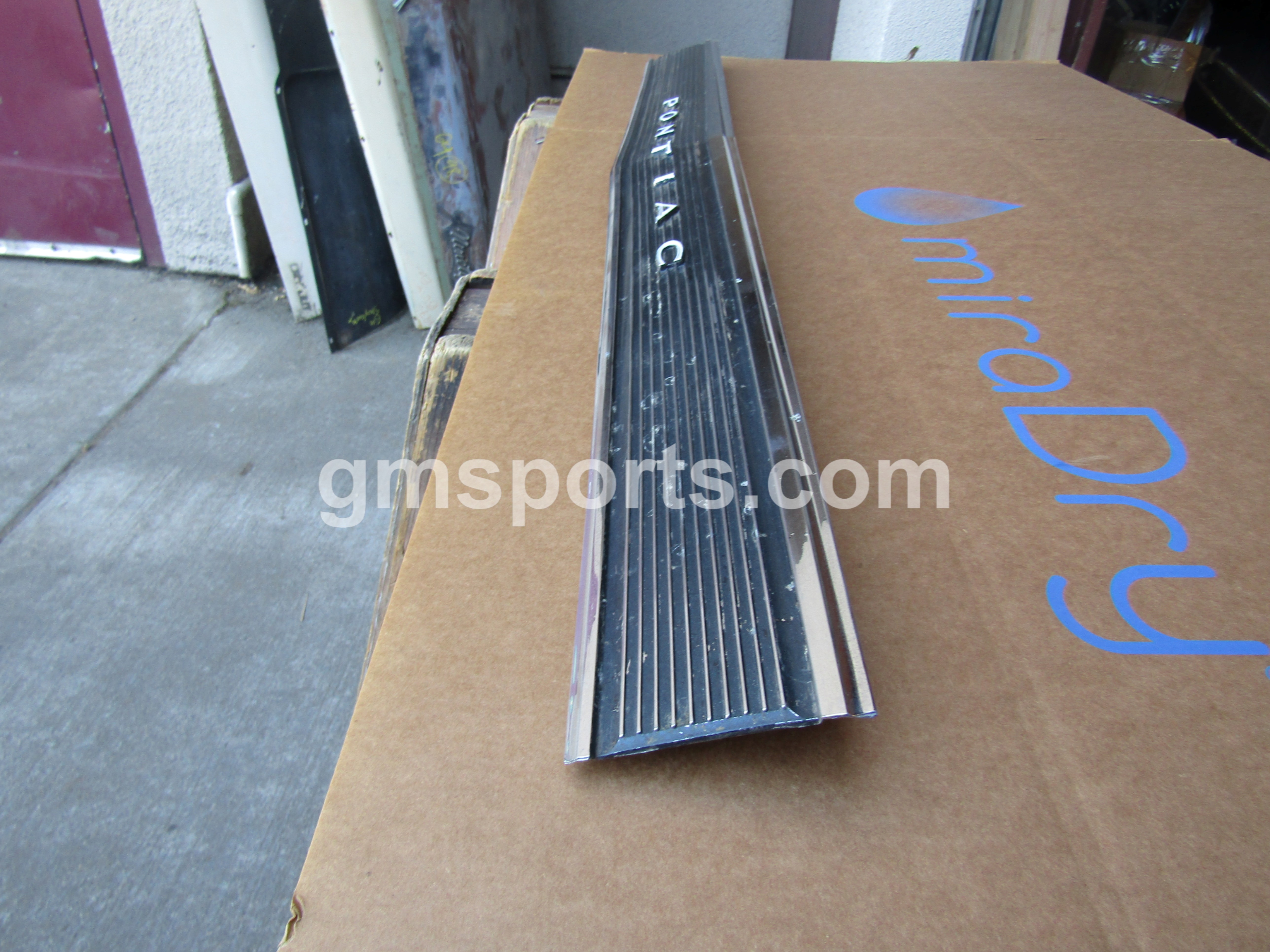 1965, Pontiac, GTO, Deck, Lid, Molding,1965, Pontiac, GTO, Deck, Lid, Molding, finish, panel,