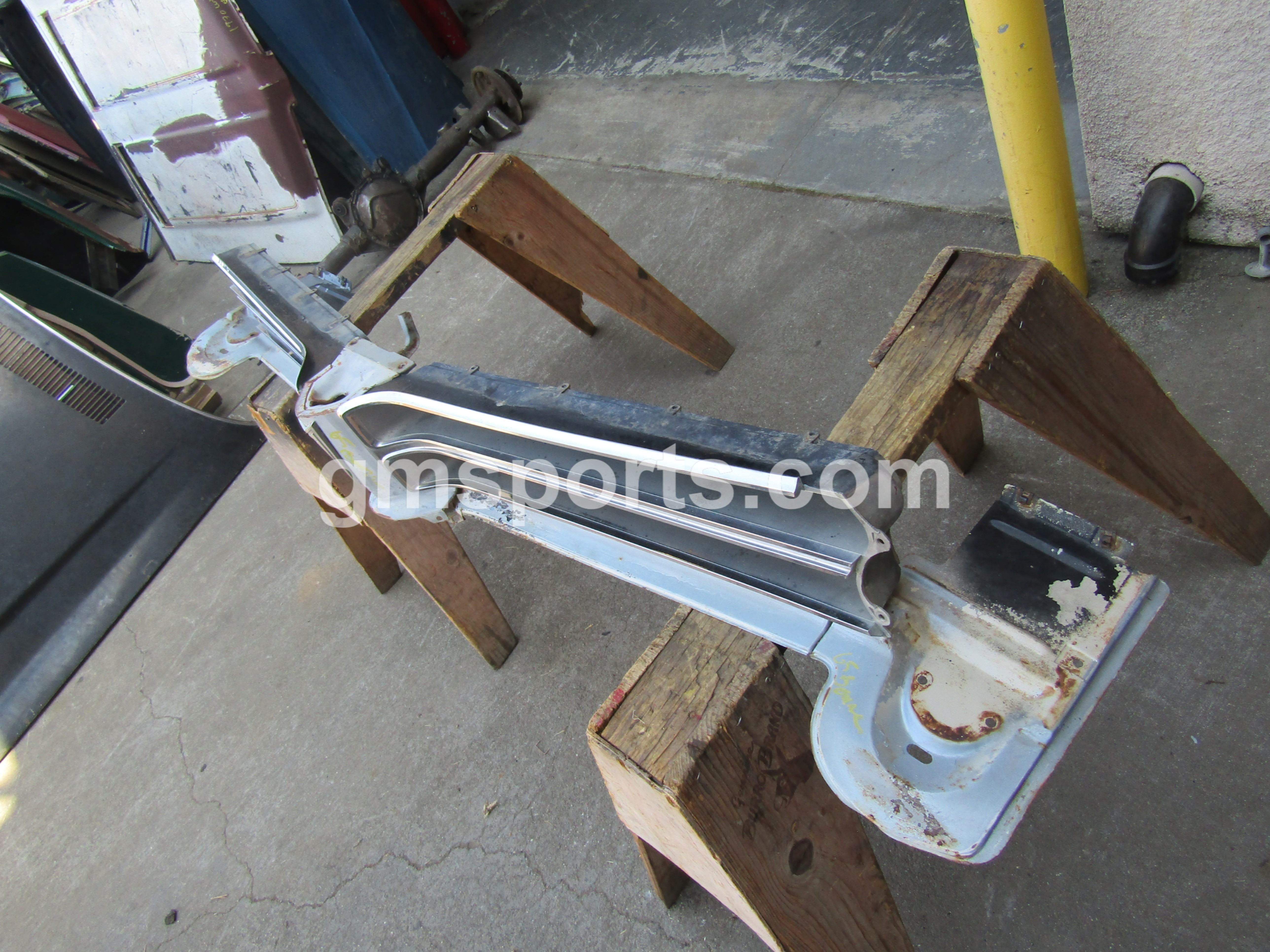 1965, Pontiac, Bonneville, Left, Right, Grill, Center, Header, and, Lower, Valance,