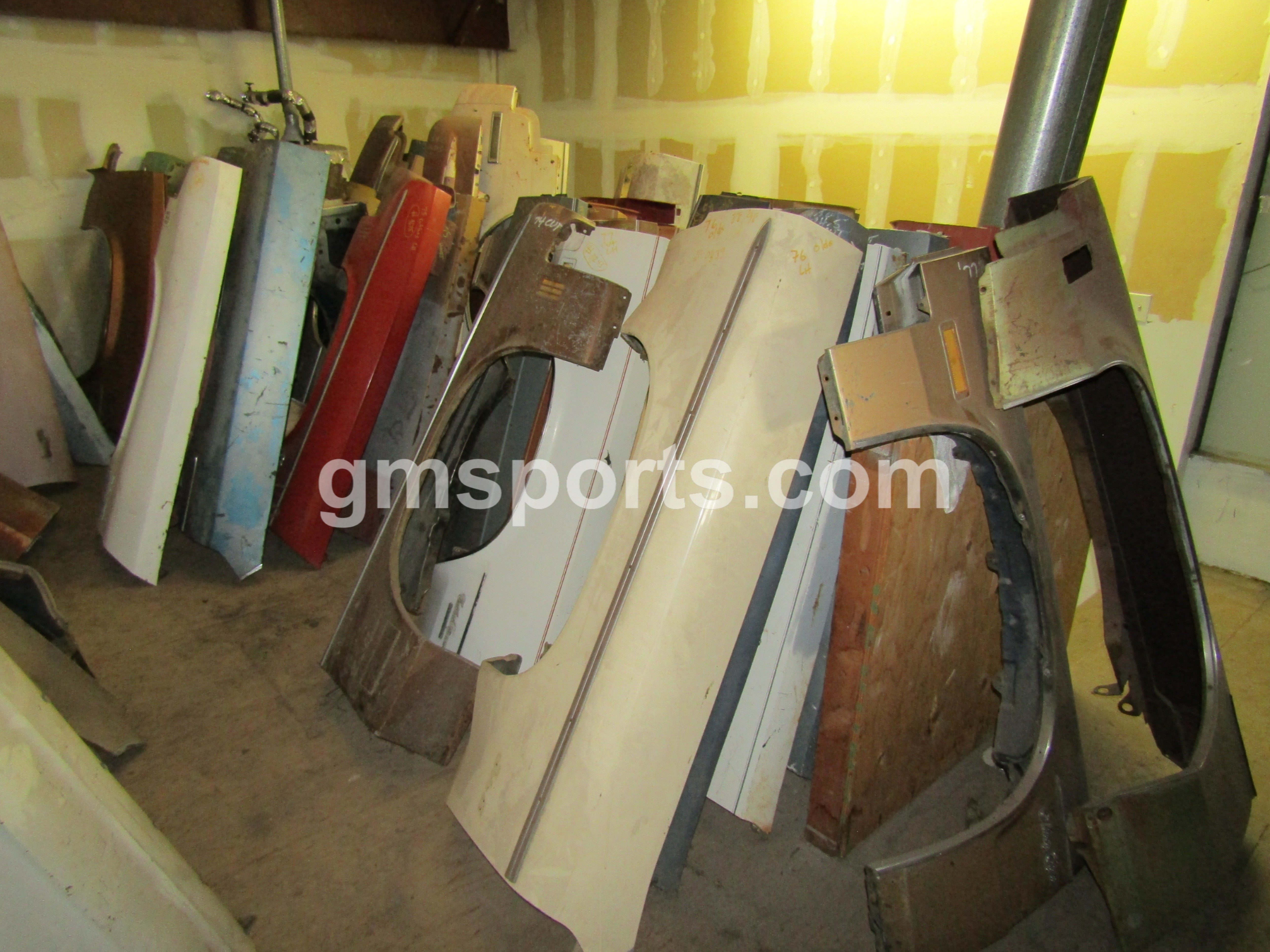 Cutlass, Lemans, Grand, Prix, Skylark, Chevelle, Monte Carlo, Lesabre, Impala, Bonneville, Oldsmobile, 88,/,98, Wildcat, Electra, Catalina, Camaro, Firebird,