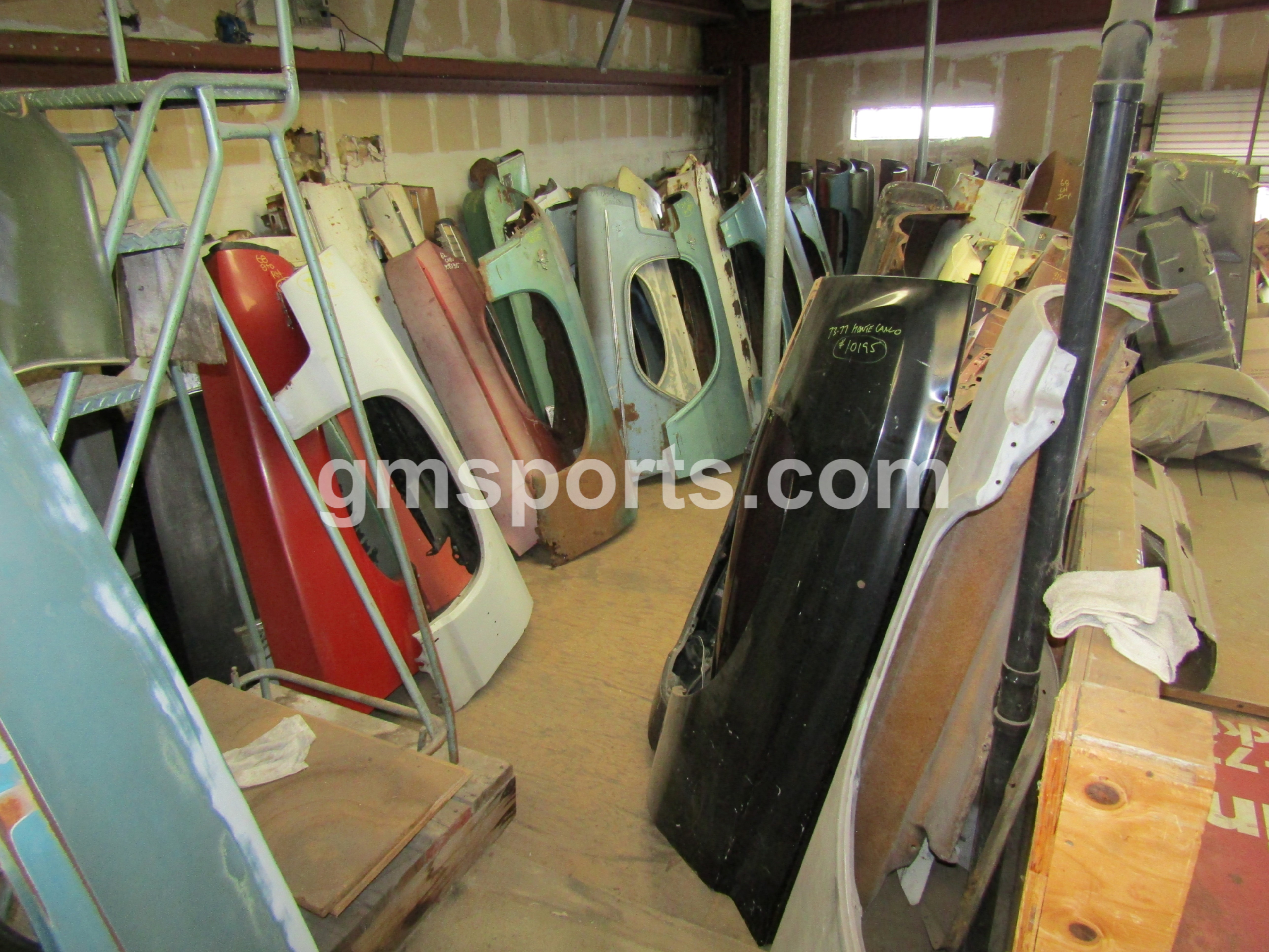 Cutlass, Lemans, Grand, Prix, Skylark, Chevelle, Monte Carlo, Lesabre, Impala, Bonneville, Oldsmobile, 88,/,98, Wildcat, Electra, Catalina, Camaro, Firebird,