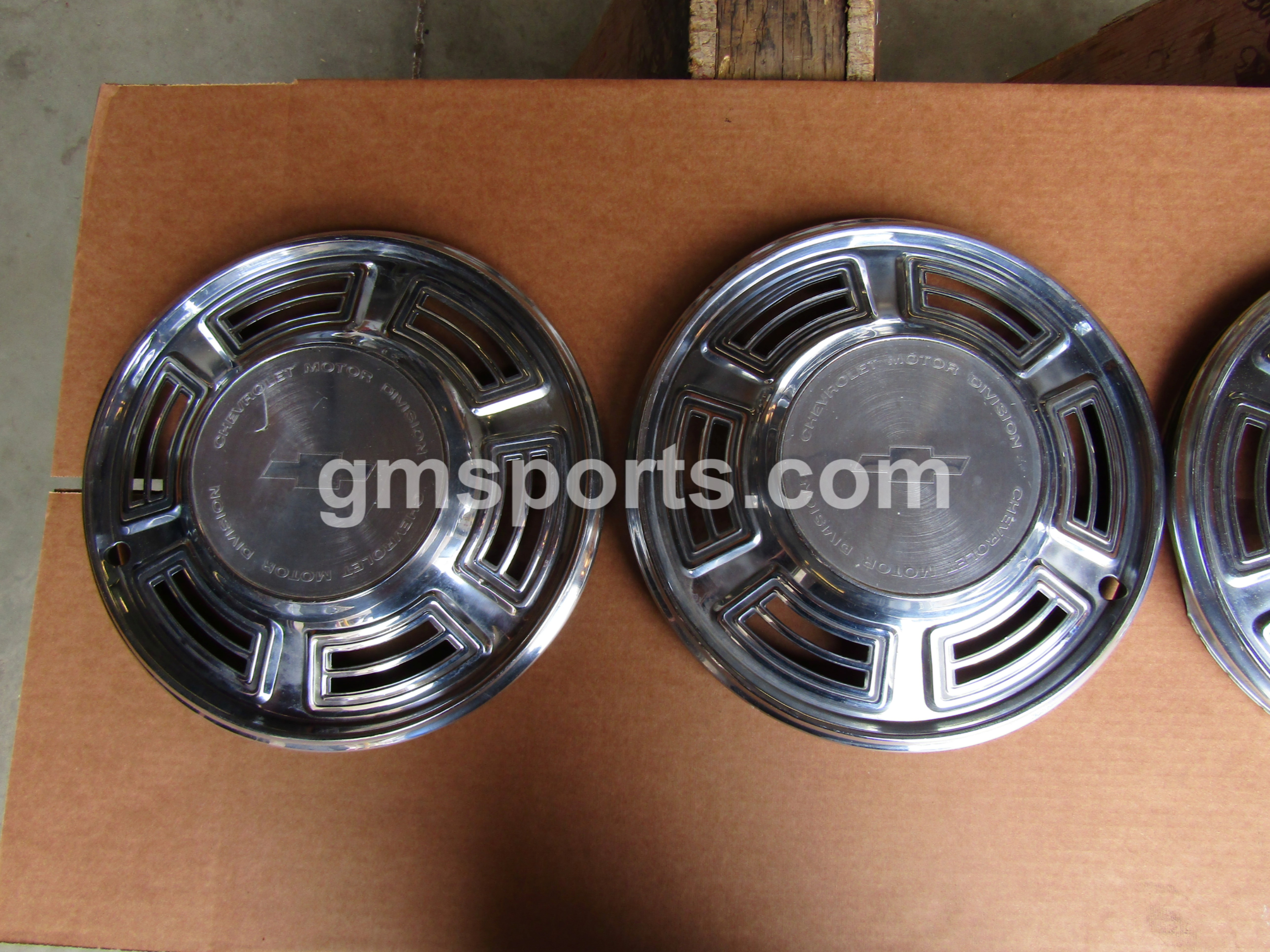 14" Chevrolet Motor Division Hub Cap Set