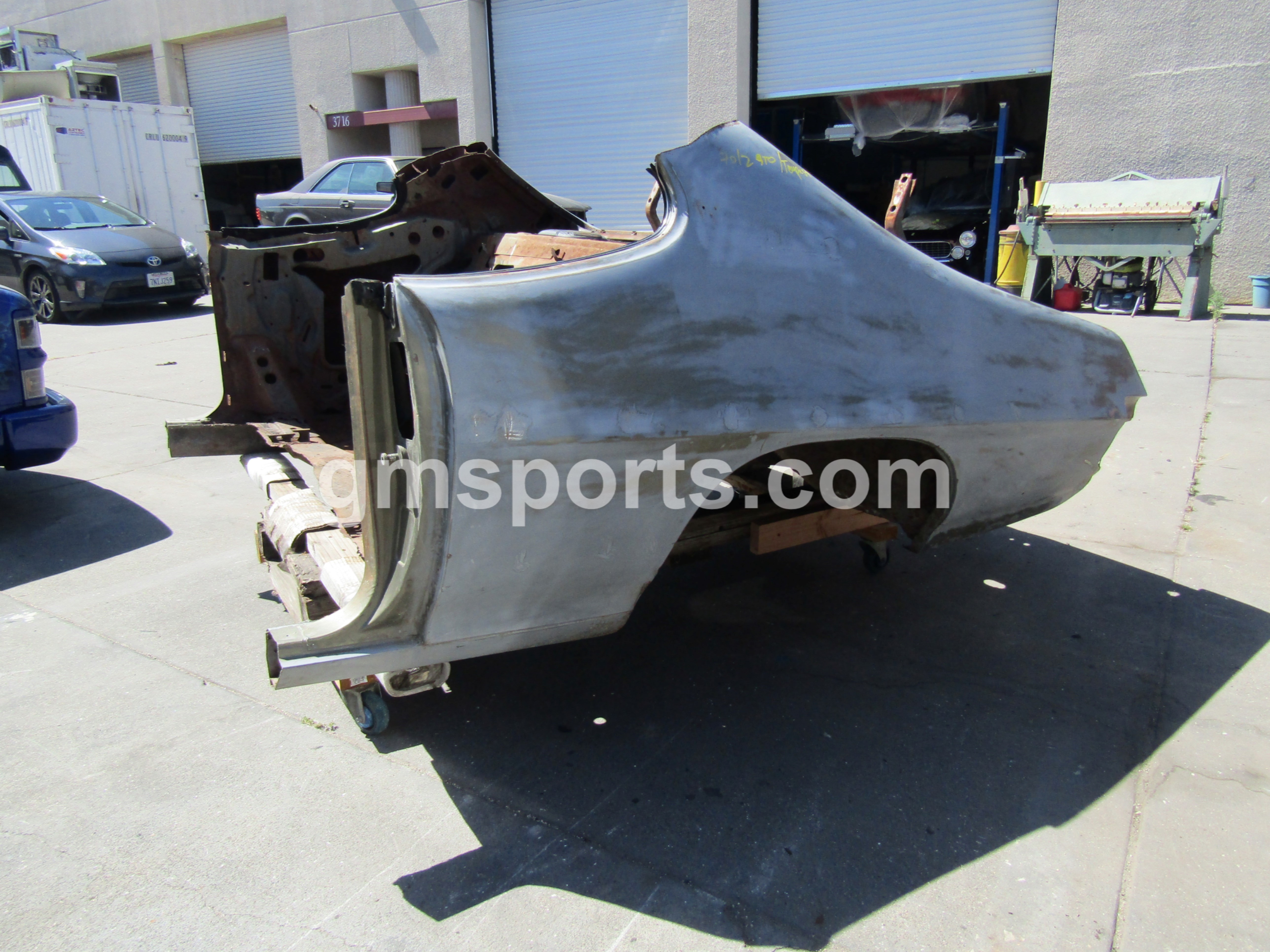 1970, 1971, 1972, Pontiac, Lemans, Rear, Clip,left,right,quarter,panel,tail,panel,package,tray,shelf,cut,trunk,tail,panel,