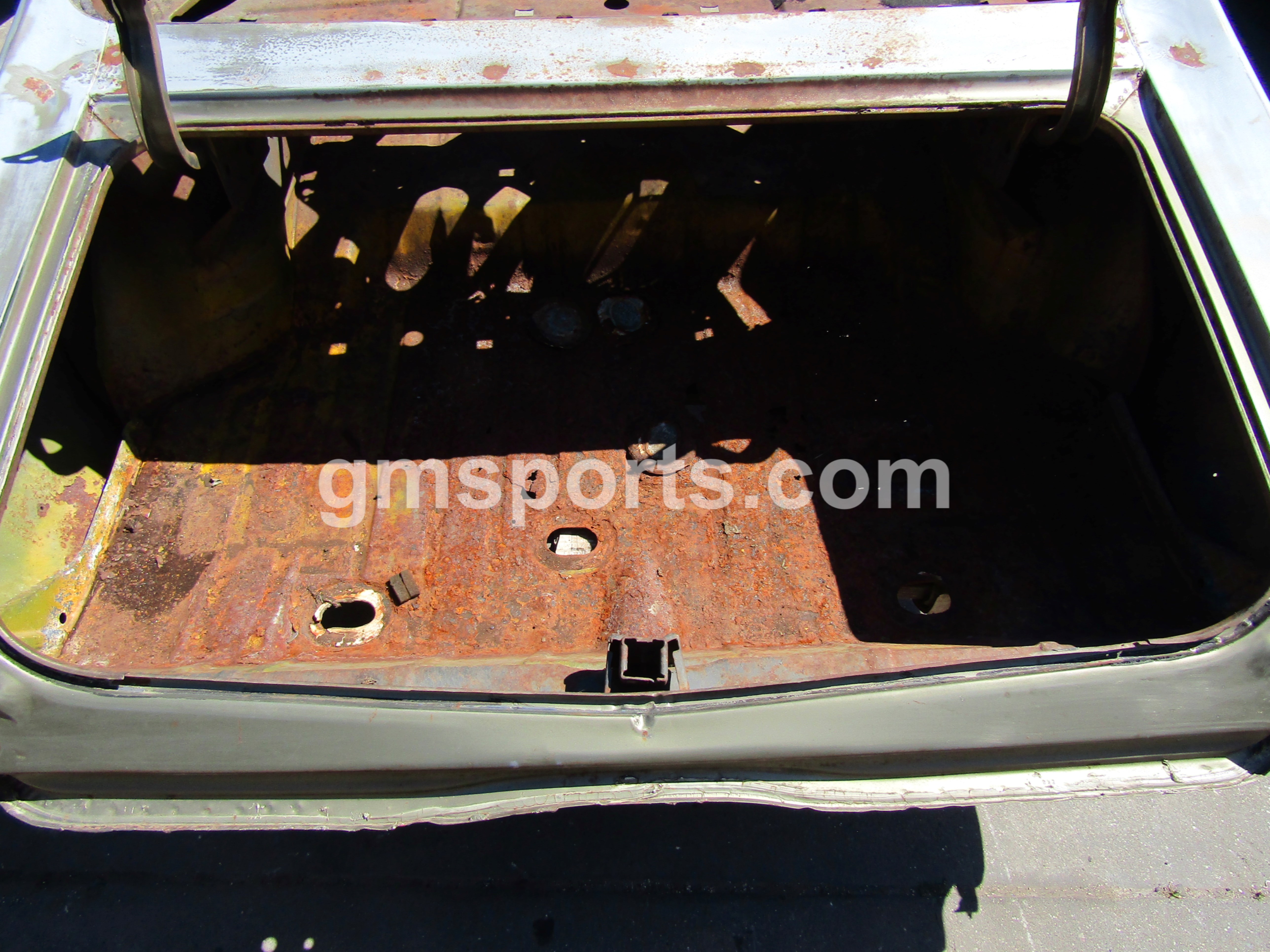 1970, 1971, 1972, Pontiac, Lemans, Rear, Clip,left,right,quarter,panel,tail,panel,package,tray,shelf,cut,trunk,tail,panel,