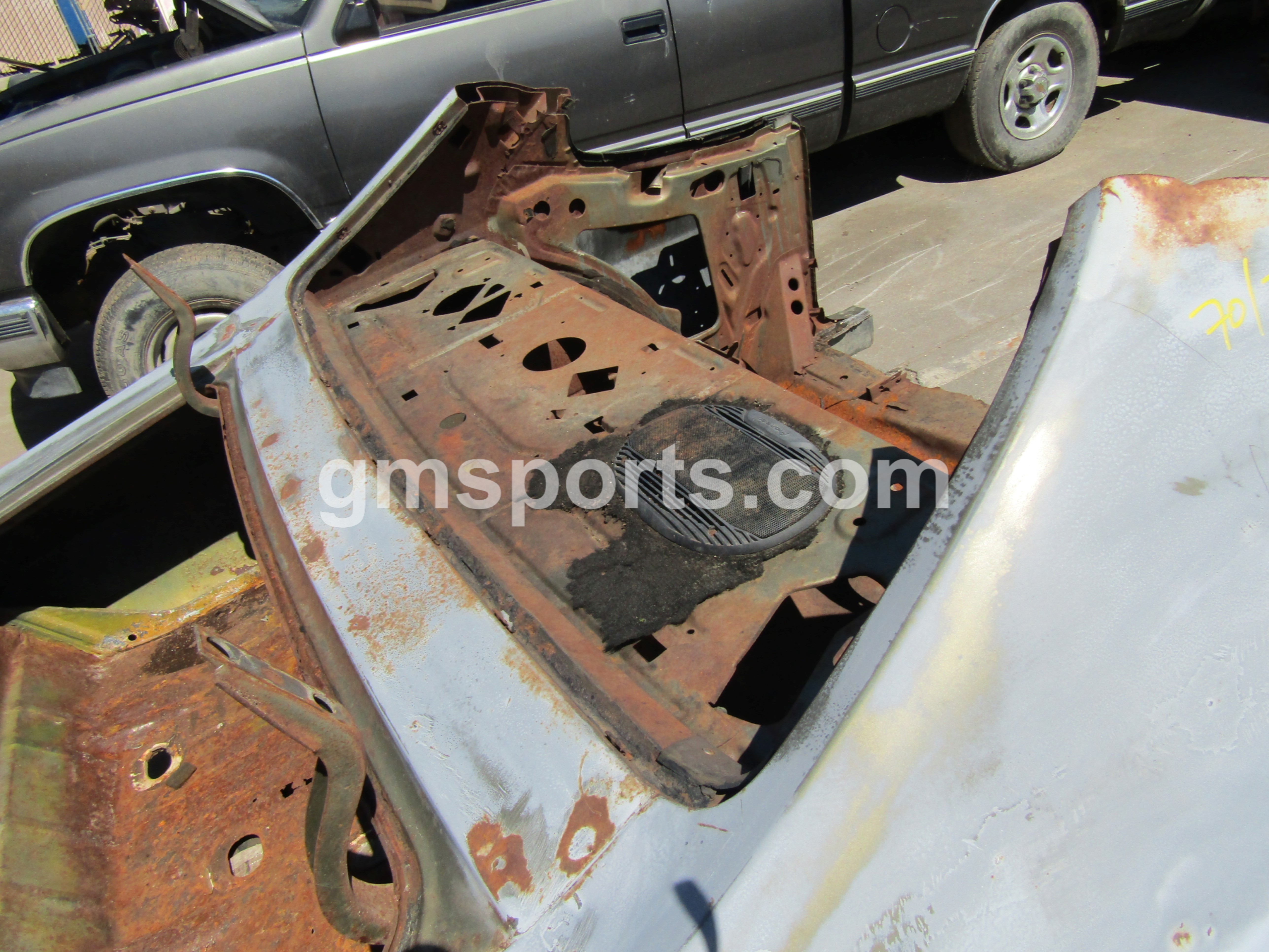 1970, 1971, 1972, Pontiac, Lemans, Rear, Clip,left,right,quarter,panel,tail,panel,package,tray,shelf,cut,trunk,tail,panel,