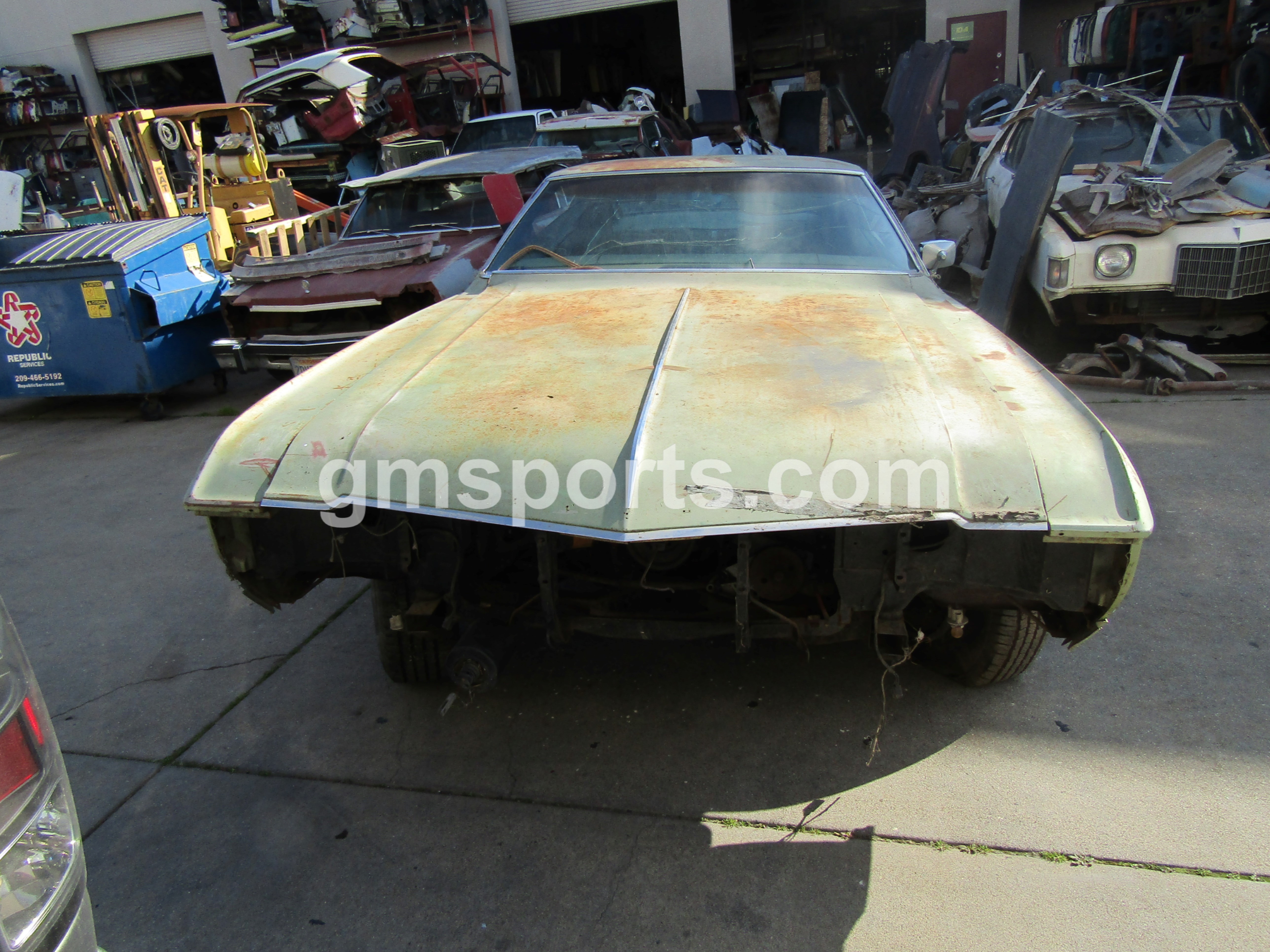 1968,1969, Buick, Riviera,hood,left,right,front,rear,quarter,panel,ffender,door,deck,lid,frame,glass,back,trim,molding,dash,cowl,section