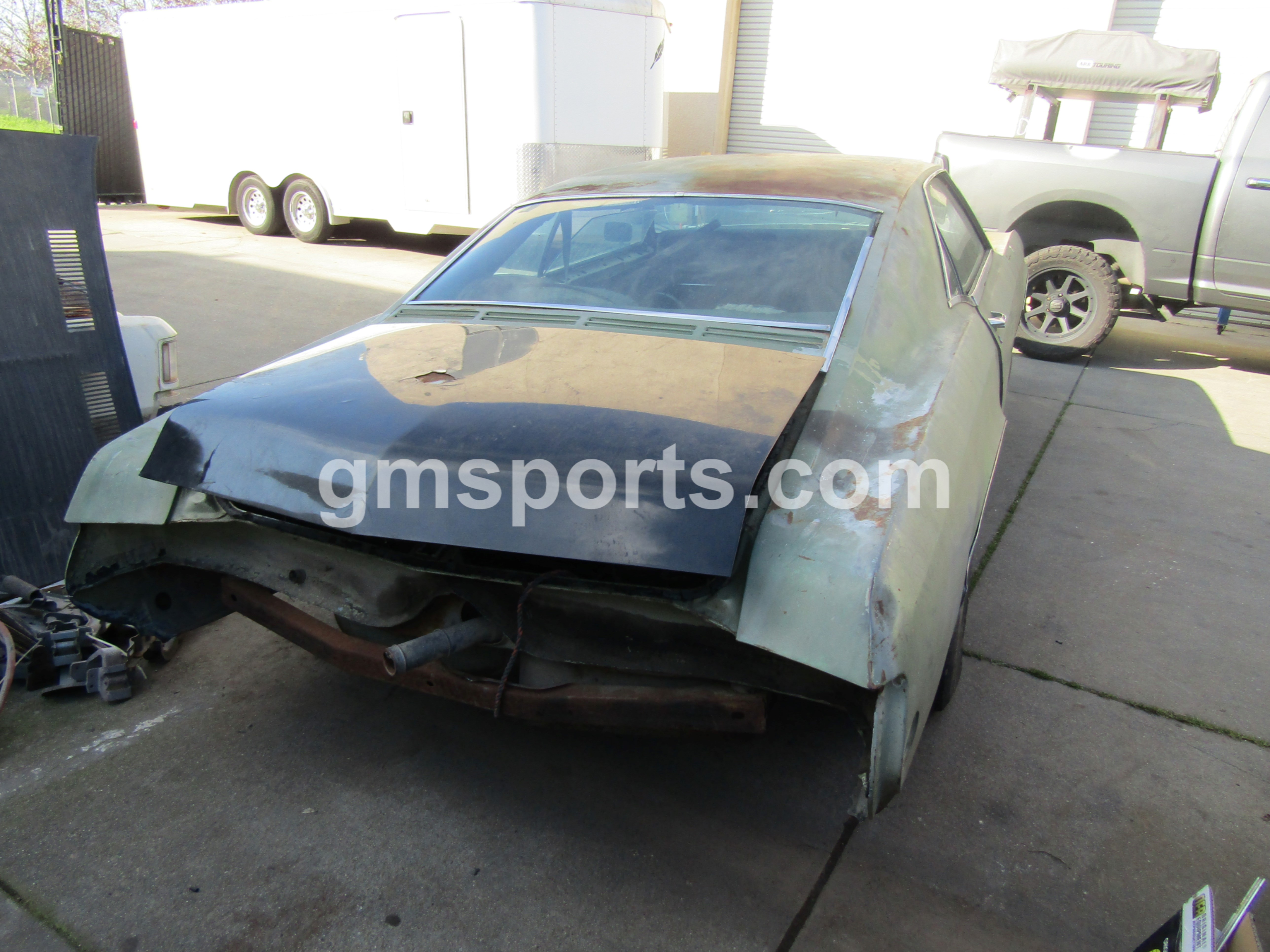 1968,1969, Buick, Riviera,hood,left,right,front,rear,quarter,panel,ffender,door,deck,lid,frame,glass,back,trim,molding,dash,cowl,section