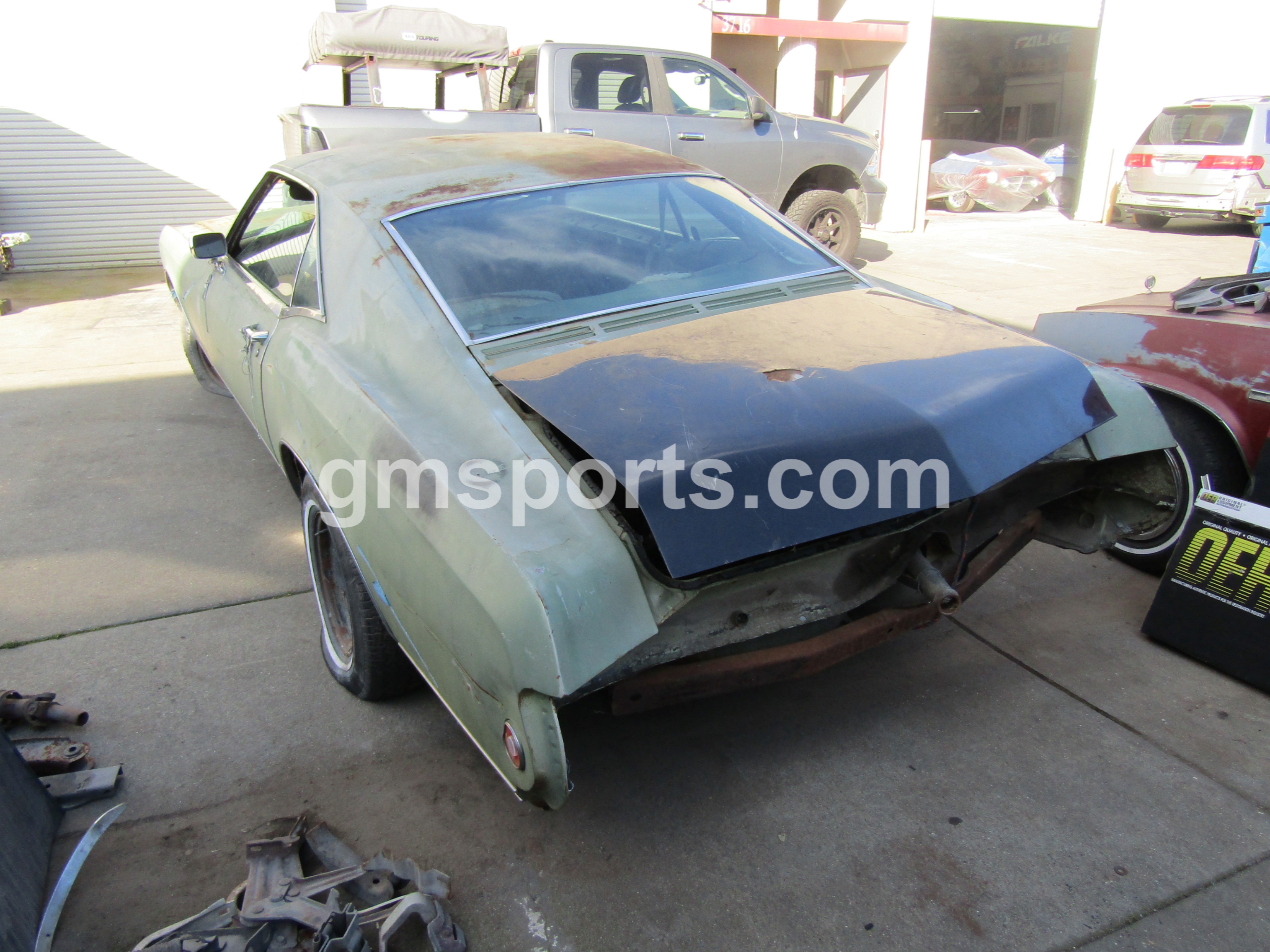 1968,1969, Buick, Riviera,hood,left,right,front,rear,quarter,panel,ffender,door,deck,lid,frame,glass,back,trim,molding,dash,cowl,section